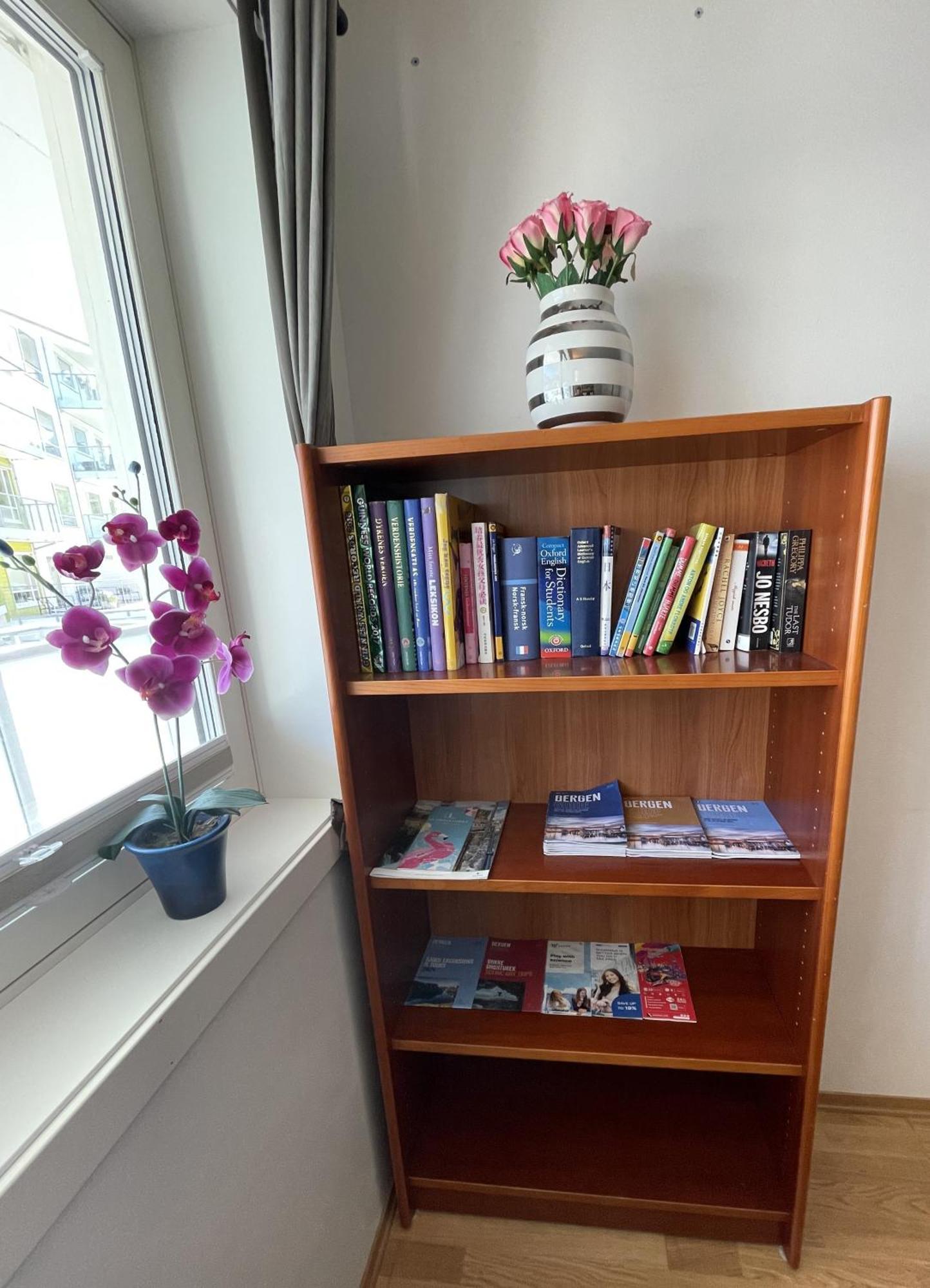 3 Sleeping Rooms For 82M2 Which Direct Traffic To Airport And City Center Bergen Kültér fotó