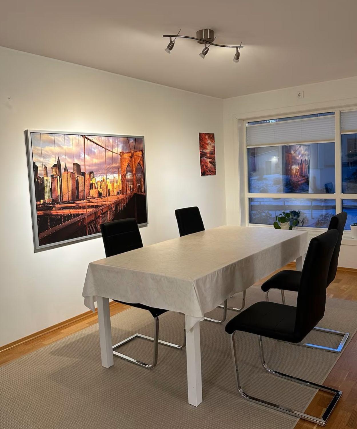 3 Sleeping Rooms For 82M2 Which Direct Traffic To Airport And City Center Bergen Kültér fotó
