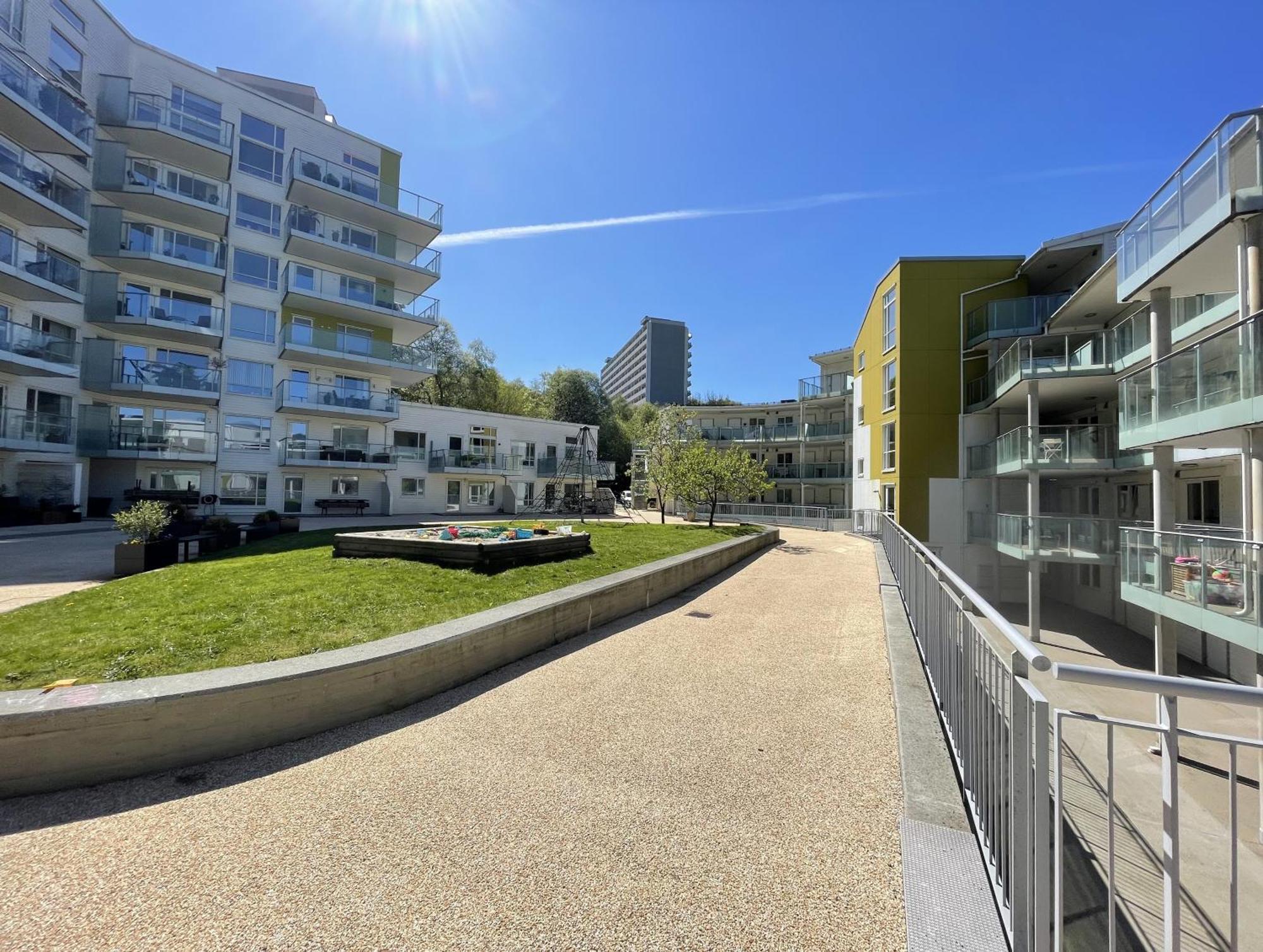 3 Sleeping Rooms For 82M2 Which Direct Traffic To Airport And City Center Bergen Kültér fotó